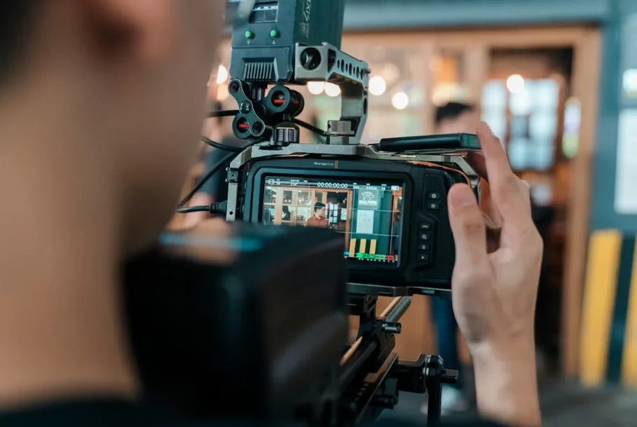 Professional Cinematography for Music Video